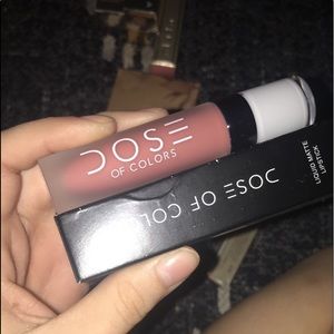 DOSE lip Wear